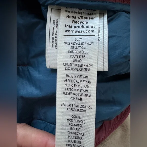 Patagonia Men's Micro Puff Hoody in Sequoia Red Size XS - Picture 6 of 8